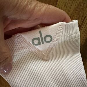 ALO Yoga Pink Athletic Thigh high Socks Ribbed Design